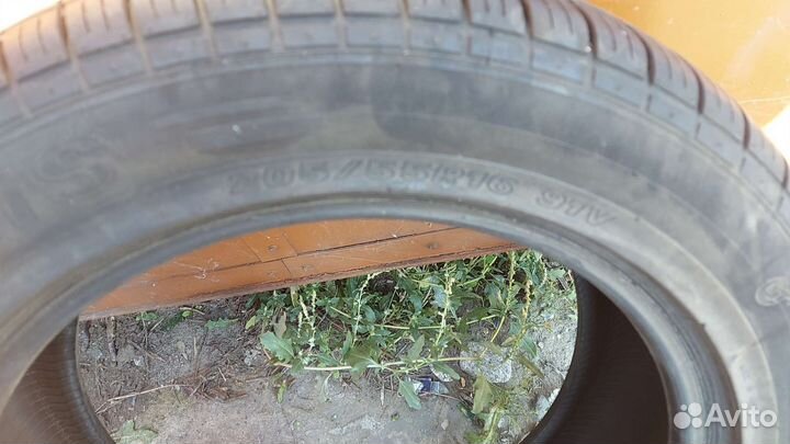 Maxxis MA-V1 205/55 R16