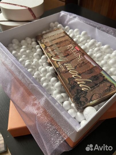 Палетка теней Eveline