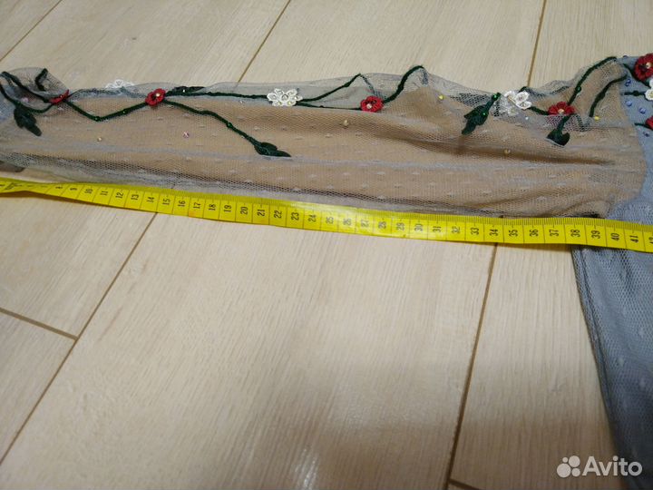 Платье для выступлений по фигурному катанию