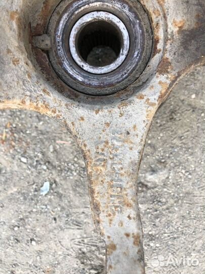 Кулак поворотный Mazda 3bk