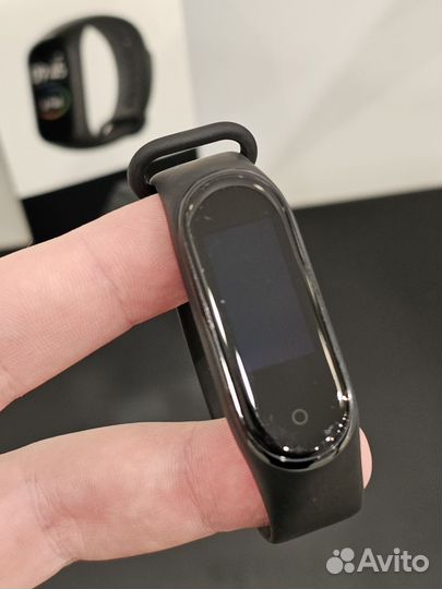 Фитнес браслет xiaomi mi band 4