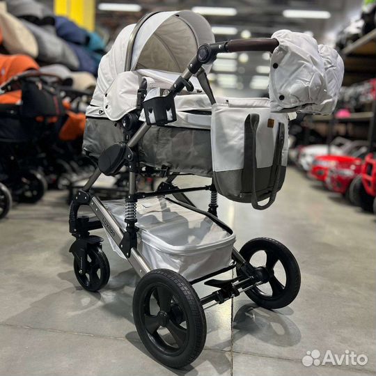 Коляска 2 в 1 Luxmom 555