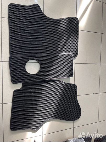 Автоковрики EVA