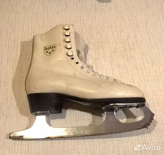 Коньки детские фигурные