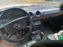 Mercedes-Benz W123 2.0 MT, 1983, 484 000 км, с пробегом, цена 430 000 руб.
