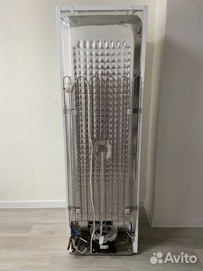 Холодильник samtron б/у