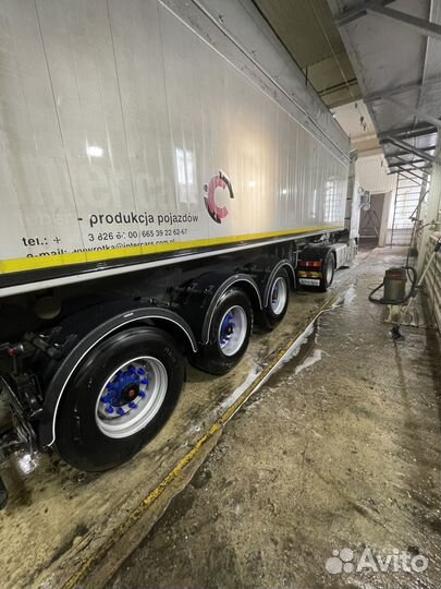 Полуприцеп самосвальный Novatrail SKI, 2007