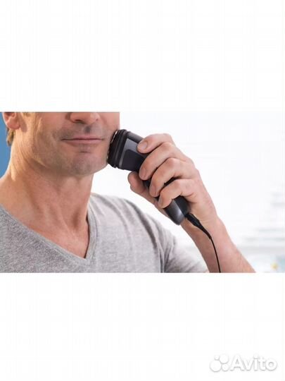 Электробритва Philips S1223/41 черный