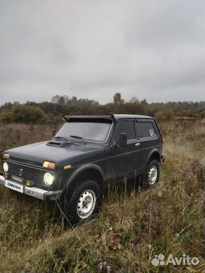 LADA 4x4 (Нива) 1.7 МТ, 2002, 15 000 км