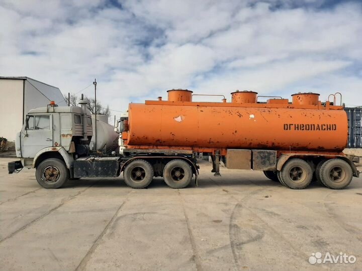 КАМАЗ 54105, 1985