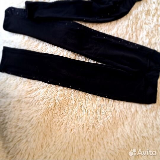 Тренировочный костюм для фигурного катания