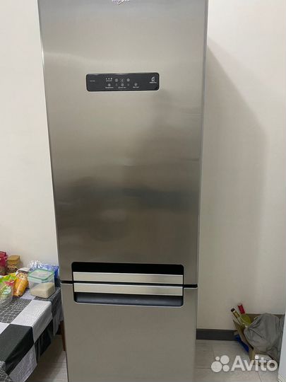 Холодильник whirlpool