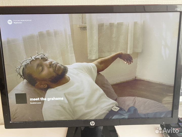 Монитор для компьютера hp