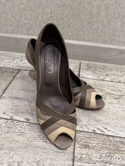 Туфли женские натуральная кожа