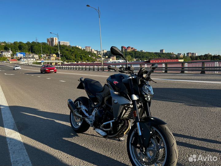 BMW F900R