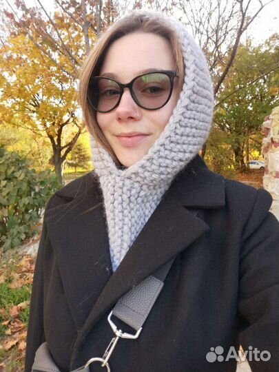 Вязаный капор