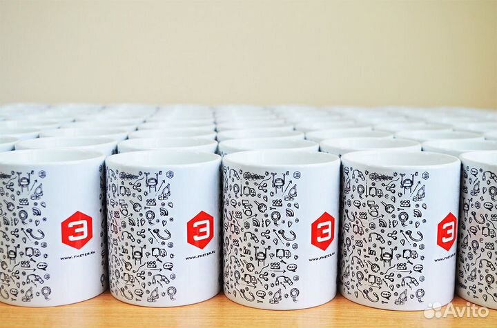 Печать на футболках, кружках, бейсболках, тарелках