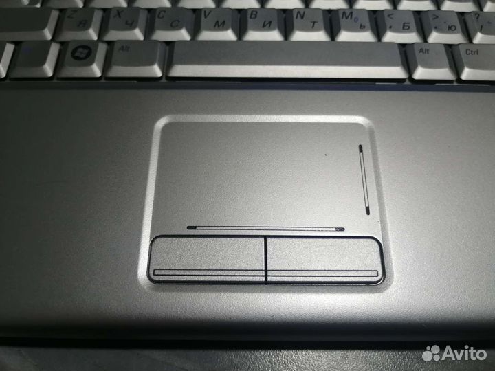 Ноутбук dell inspiron 1525