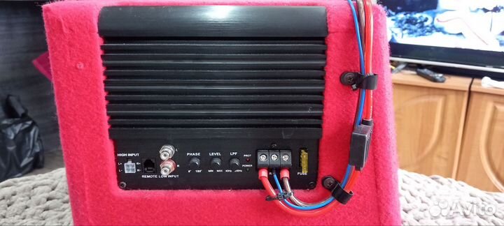 Активный сабвуфер