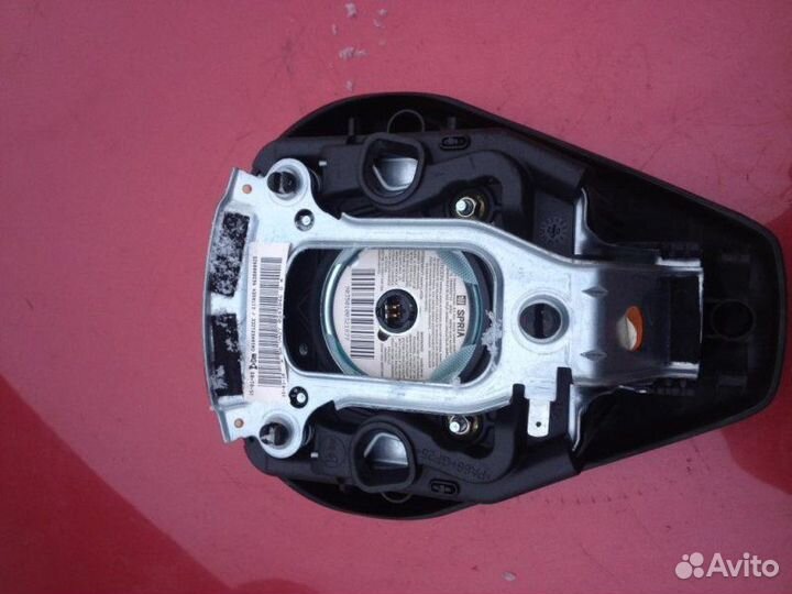 Подушка безопасности в руль Citroen C3 1.4 2003