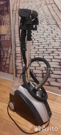 Отпариватель для одежды вертикальный