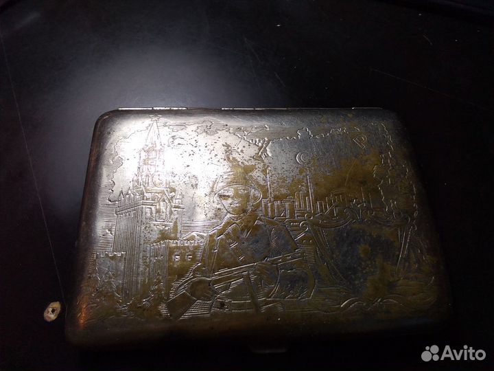 Портсигар агитация ссср. Солдат