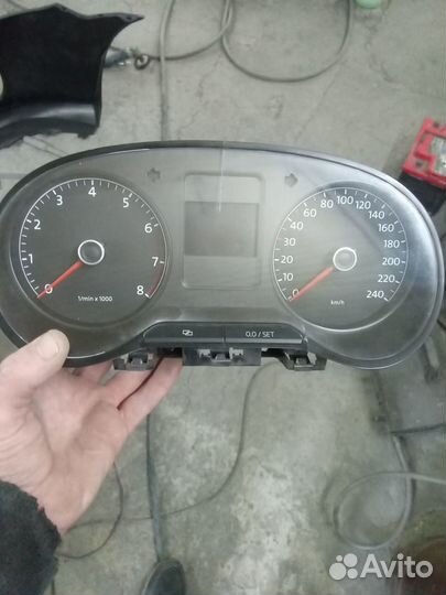 Щиток приборов volkswagen polo