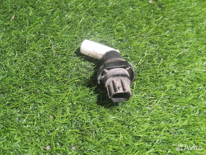 Датчик уровня омывателя Volvo s40 1 поколение