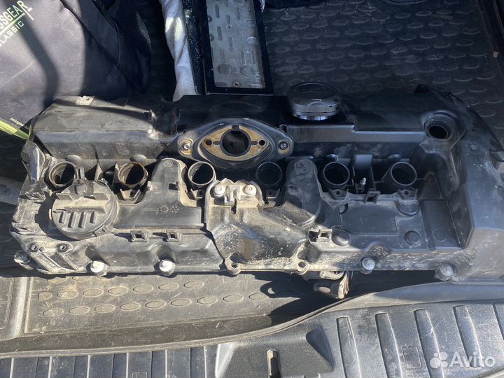 BMW N52 клапанная крышка