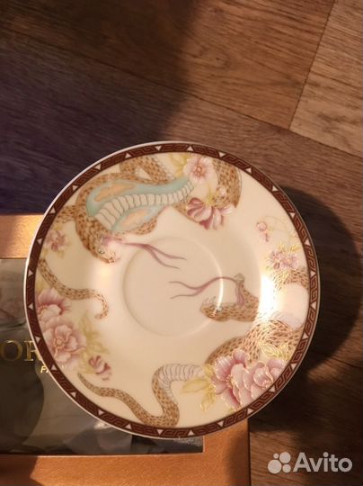 Чайный сервиз змеи (символ года)