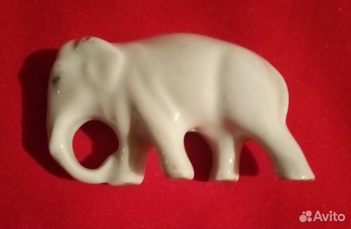 Слоник Фарфор 40гг 6,5 см высота