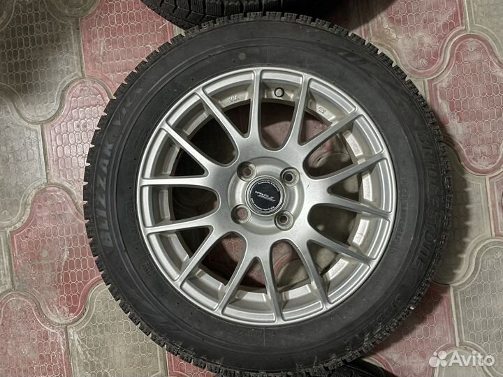 Bridgestone Blizzak VRX 185/60 R15 84Q