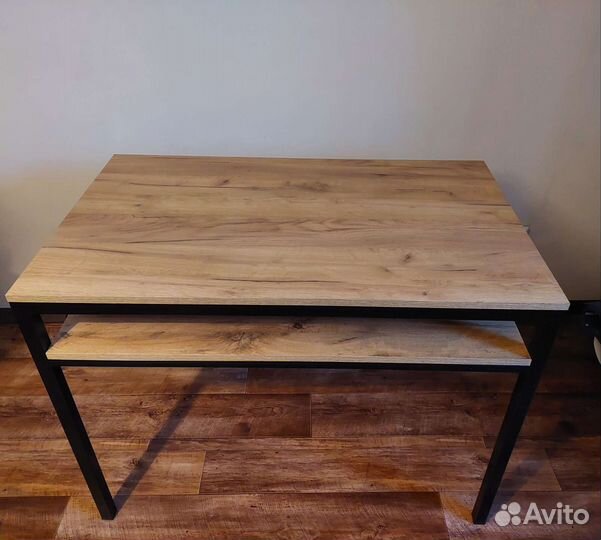 Письменный стол в стиле лофт