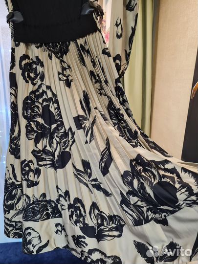 Платье женское 42 44