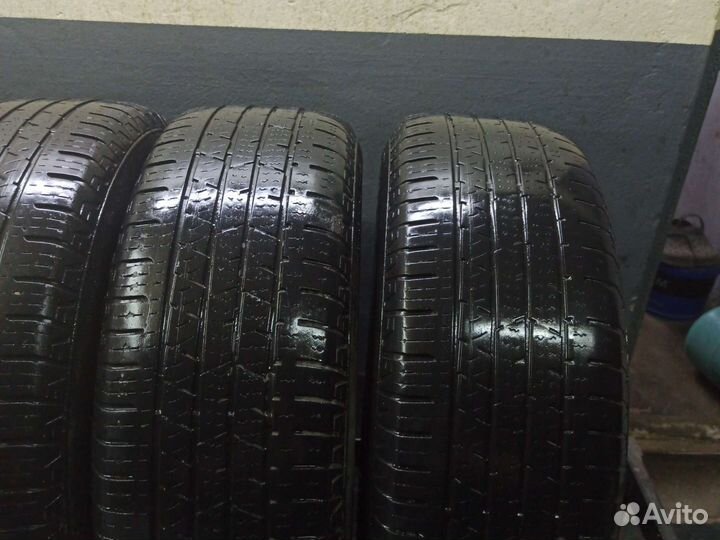 Continental ContiCrossContact LX 215/65 R16