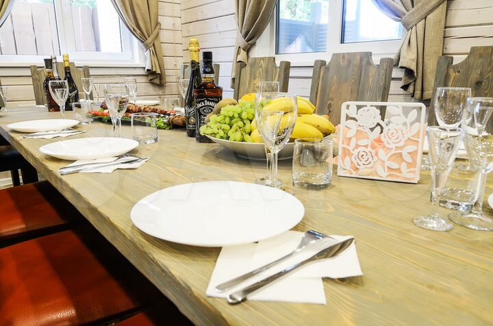 Коттедж 240 м² на участке 10 сот.