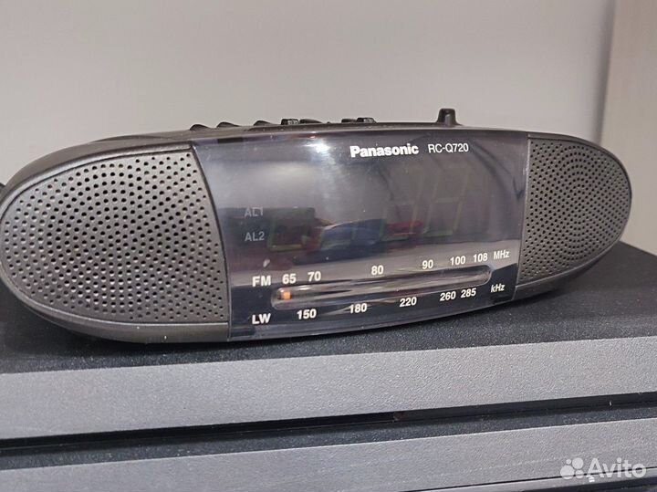 Часы электронные Panasonic RC-Q720