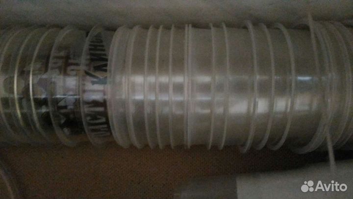 Пластиковые стаканчики, емкости