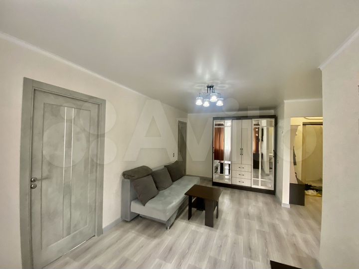 2-к. квартира, 42,1 м², 2/5 эт.