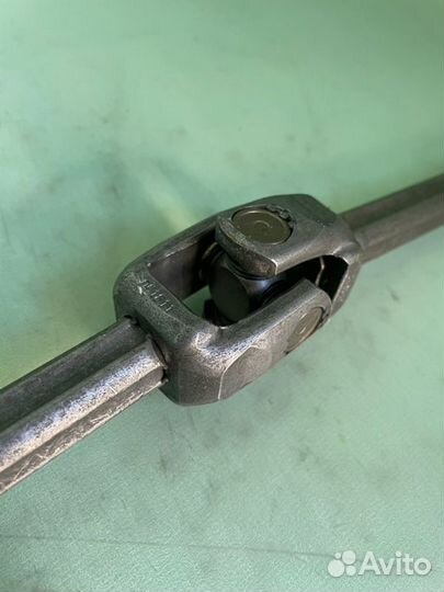 Вал рулевой колонки Volkswagen Touareg 7L дорест