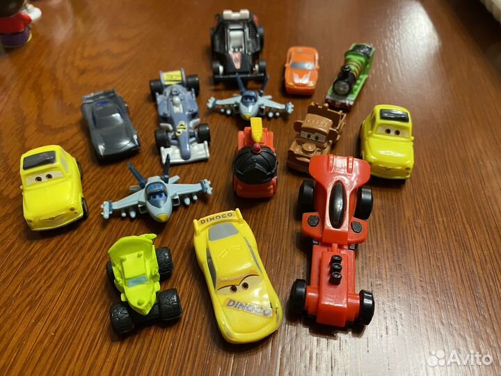 Игрушки из киндера