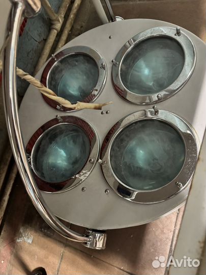 Хирургический светильник, хирургическая лампа