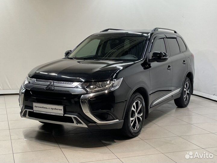 Mitsubishi Outlander 2 CVT, 2018, 51 056 км