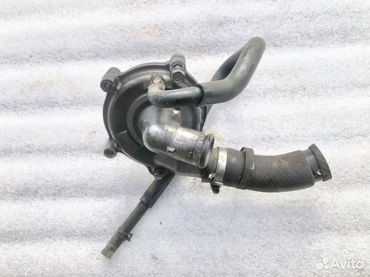 Yamaha FJR 1300 03 помпа