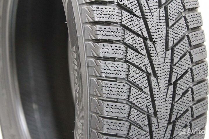 Hankook Winter I'Cept iZ 2 W616 215/55 R17 98T