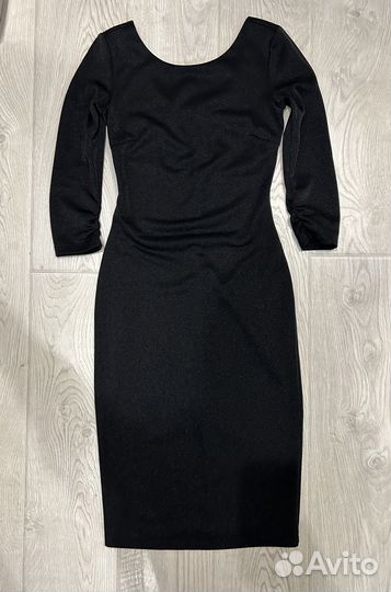 Платье Armani Exchange