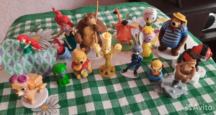 Игрушки резиновые и пластик из мультфильмов