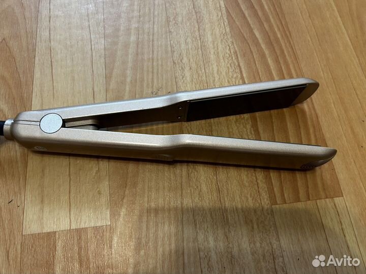 Выпрямитель для волос профессиональный