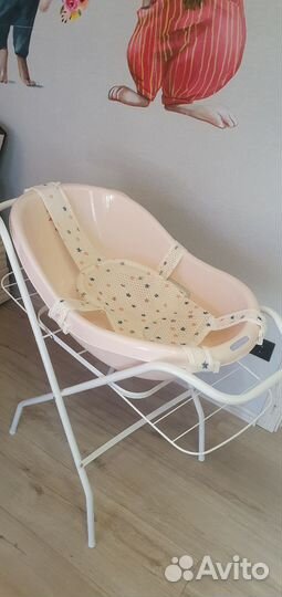 Ванночка для купания малыша с подставкой и гамаком