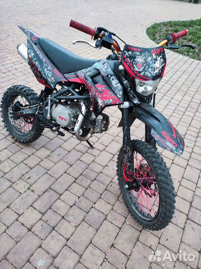 Kayo basic yx125em rolling moto